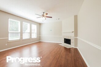 14518 Southern Magnolia Cir in Houston, TX - Building Photo - Building Photo