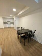 782 St Clair Av W in Toronto, ON - Building Photo - Building Photo
