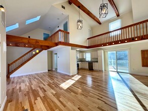 49 CT-37, Unit Apt 423 in New Fairfield, CT - Building Photo - Building Photo