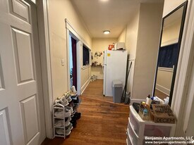 881 Huntington Ave, Unit 9 in Boston, MA - Building Photo