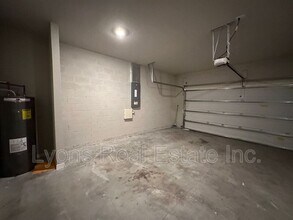3161 Seattle Ave in North Port, FL - Building Photo - Building Photo