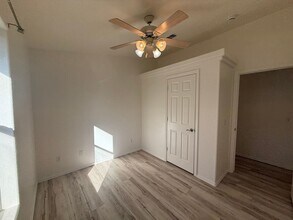 2748 Southern in Kingman, AZ - Building Photo - Building Photo