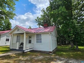 4271 Davis Hwy in Louisa, VA - Building Photo - Building Photo