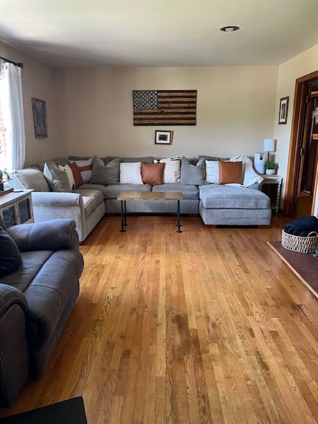 70 Sunny Knoll Ln in Natural Bridge, VA - Building Photo - Building Photo
