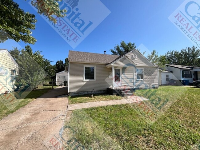 207 Elm St in Midwest City, OK - Building Photo - Building Photo