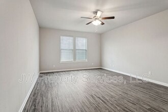 5653 Oakworth St in Slidell, LA - Building Photo - Building Photo