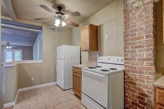 1409 NW 17th St in Oklahoma City, OK - Building Photo - Building Photo