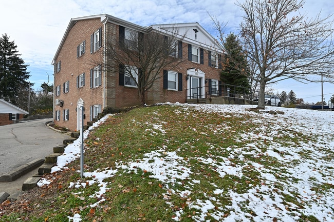 property at 425 W Cook Rd