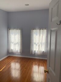 654 Melvin Dr photo'