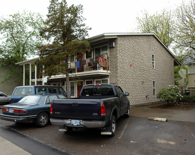 - Ferry Aly in Eugene, OR - Building Photo - Building Photo