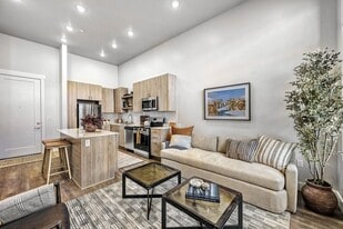 West Main in Midvale, UT - Building Photo