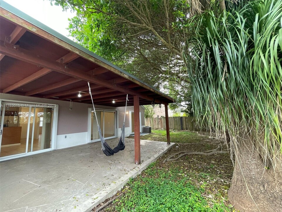 11783 SW 272nd Terrace in Homestead, FL - Building Photo