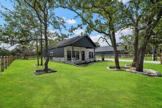 310 Sweet Gum Ln in Somerville, TX - Building Photo - Building Photo