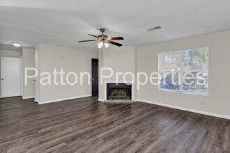 1705 Springwoods Lake Dr in Columbia, SC - Building Photo - Building Photo