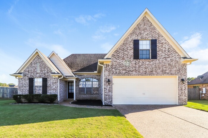 35 Barkridge Dr in Oakland, TN - Foto de edificio