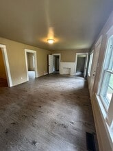 421 S 8th St in Van Buren, AR - Building Photo - Building Photo