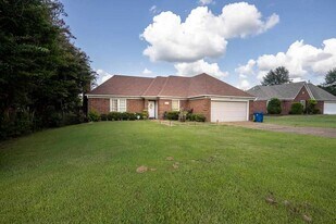 6920 Kindle Station Cove in Memphis, TN - Building Photo