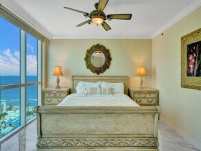 101 S Fort Lauderdale Beach Blvd, Unit 1606 in Fort Lauderdale, FL - Foto de edificio - Building Photo