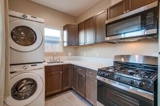 1602 S 38th St in San Diego, CA - Building Photo - Building Photo