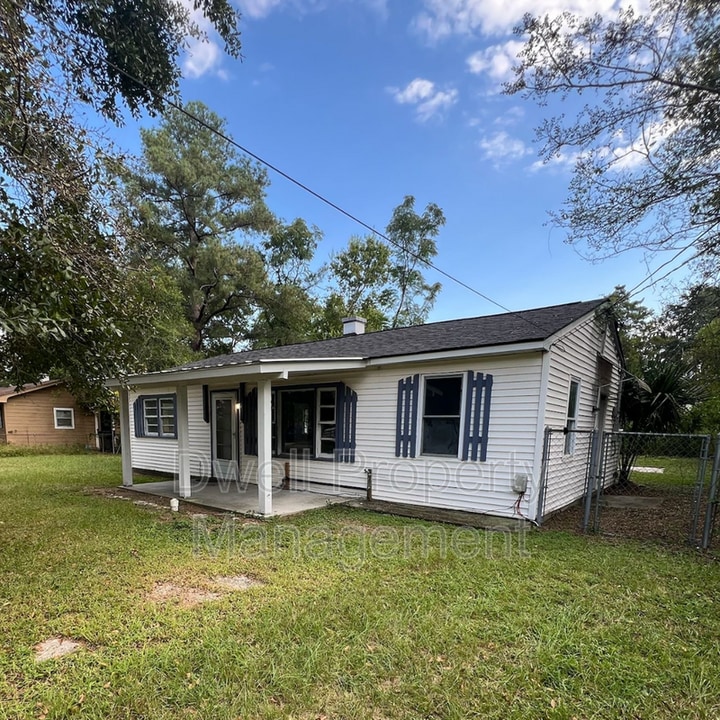 1916 Dabney Dr in Augusta, GA - Building Photo