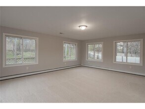 19115 Homestead Cir in Eden Prairie, MN - Building Photo - Building Photo