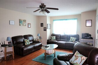 3657 Aurora Dr in Clarksville, TN - Building Photo - Building Photo
