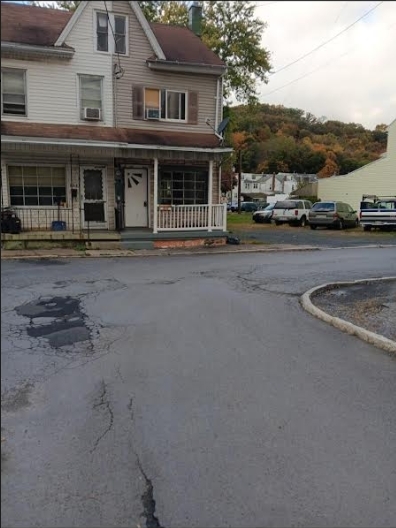 454 S Pearl St in Shamokin, PA - Building Photo - Building Photo