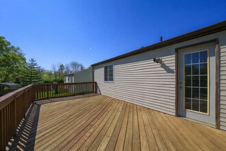 3636 Charlotte Mill Dr in Moraine, OH - Building Photo - Building Photo