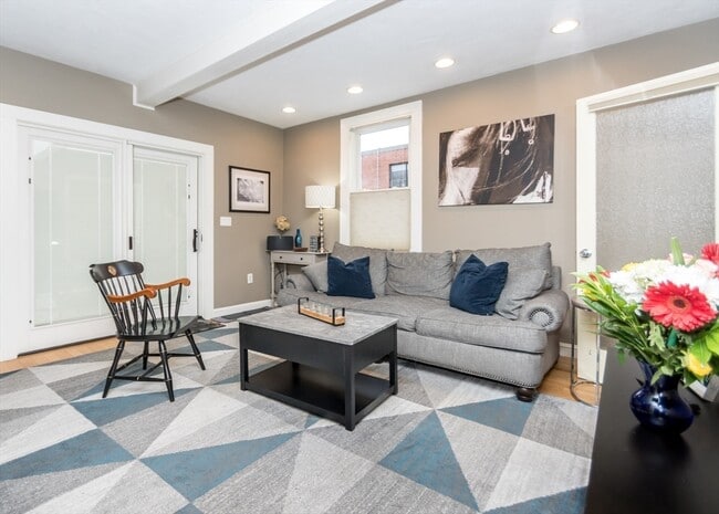 property at 8 Webster St