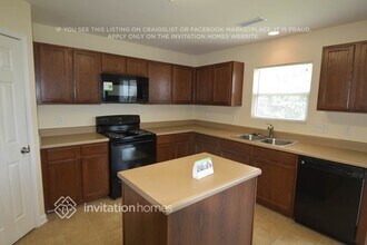 120 Woodcreek Ln in Clayton, NC - Foto de edificio - Building Photo