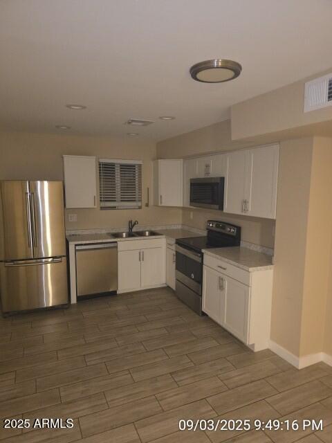 property at 6138 W Townley Ave