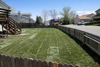 8996 W Teton Cir in Littleton, CO - Building Photo - Building Photo