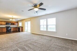 84 Pamlico Dr in Clayton, NC - Building Photo - Building Photo