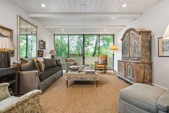 property at 2575 Peachtree Rd NE