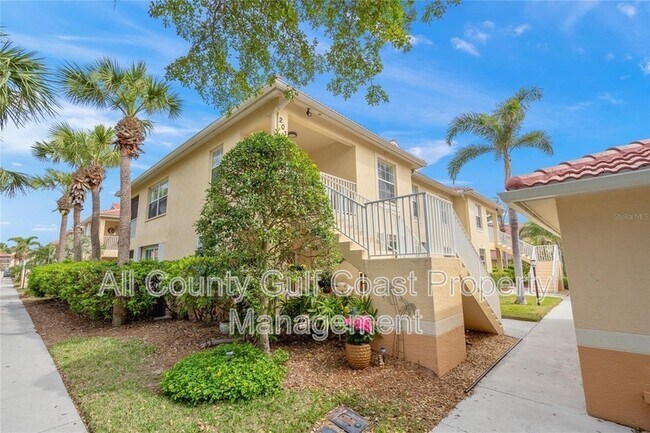 property at 203 Casa Del Lago Way