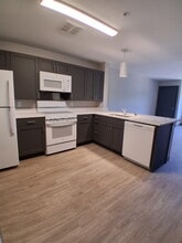 Parkview Apartments in Traverse City, MI - Building Photo - Building Photo