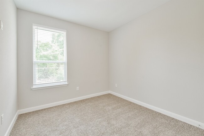 property at 7524 E Maxroy St