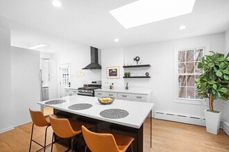 16 Union St, Unit Apt 2 in Montclair, NJ - Foto de edificio - Building Photo