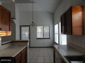 1109 Desierto Seco Dr in El Paso, TX - Building Photo - Building Photo