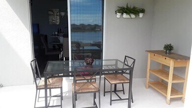 15535 Willow Arbor Cir in Orlando, FL - Building Photo - Building Photo