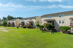 Courtyard II Apartments