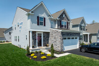 Ryan Homes at Perryville Ridge in Hampton, NJ - Foto de edificio - Building Photo