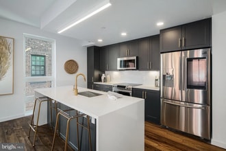 1501 N 31st St, Unit 219 in Philadelphia, PA - Foto de edificio - Building Photo