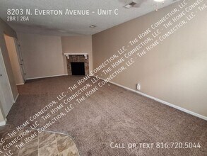 8203 N Everton Ave in Kansas City, MO - Foto de edificio - Building Photo