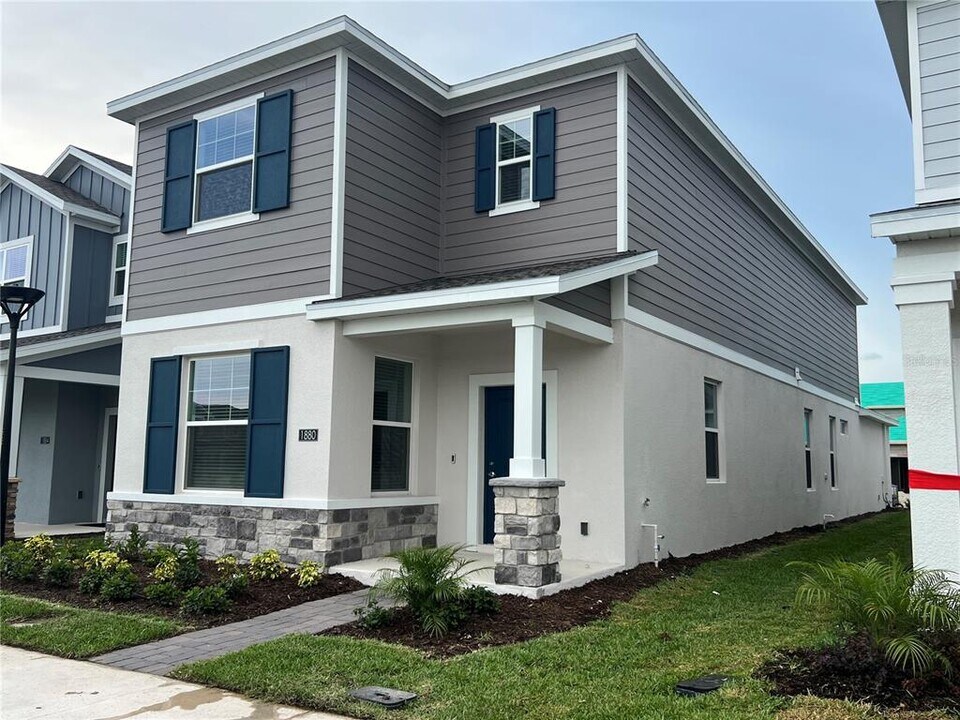 1880 Bright Sky Dr in Kissimmee, FL - Building Photo