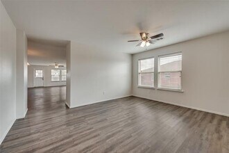 3012 Southern Hills Ln in Mesquite, TX - Building Photo - Building Photo