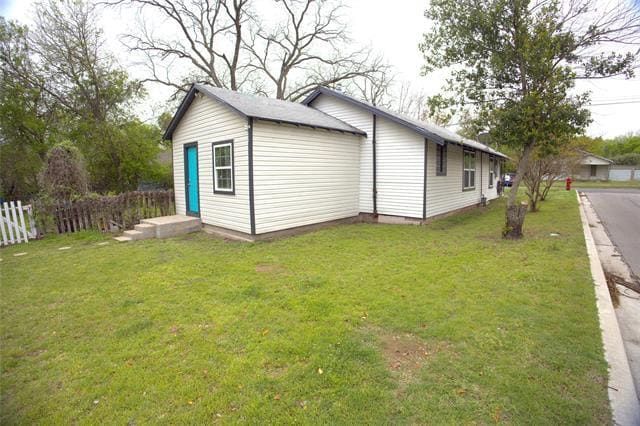 501 Eureka St in Weatherford, TX - Building Photo - Building Photo