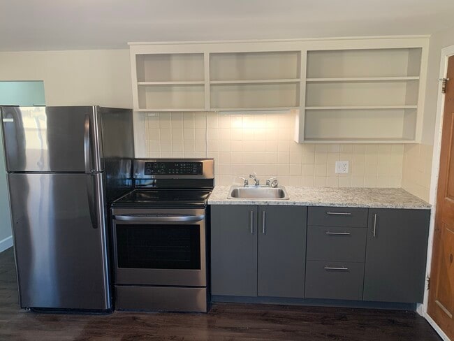 94 Lincoln St in Welland, ON - Building Photo - Building Photo