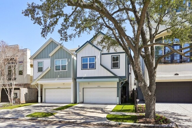 property at 1203B Crocker St
