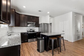 192 Green Egret Wy in Leander, TX - Building Photo - Building Photo